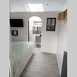 Appartement Superbe Studio 15 M²,proche Disney, Asterix, Cdg, Gressy